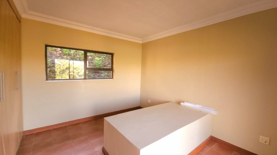 3 Bedroom Property for Sale in Birdwood Estate North West